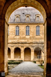 Laon - Cloître de l'Abbaye Saint-Martin